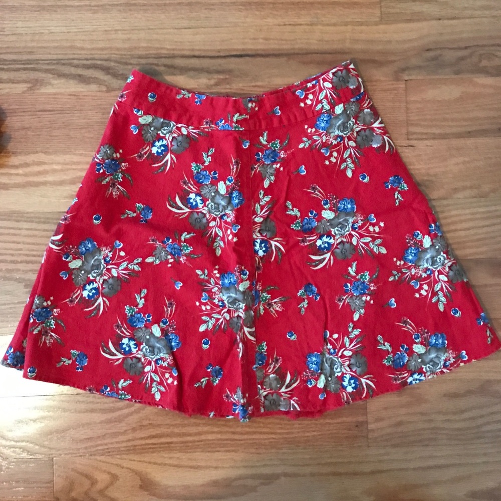 Forever 21 floral skirt size s/p