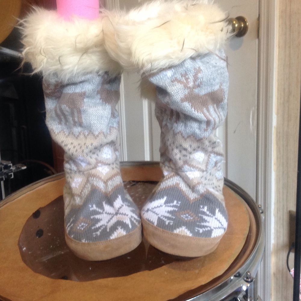 Muck Luk Tall Furry Slippers