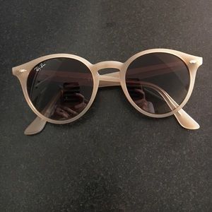 Ray Ban 2180 round sunglasses