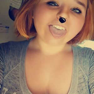 Meet your Posher, Evelyn