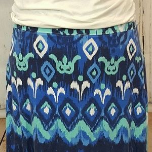 SALE! Maxi Skirt + White Gap T-shirt, Size XL