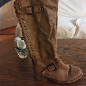 Steve Madden Boots