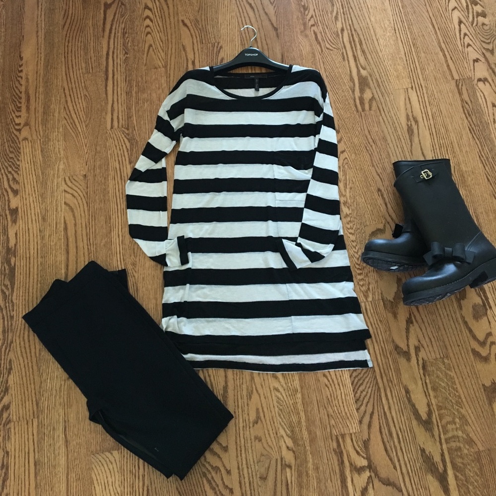 BCBG MaxAzria Black and white striped Tunic