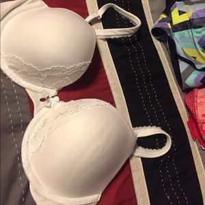 VS perfect shape 32D