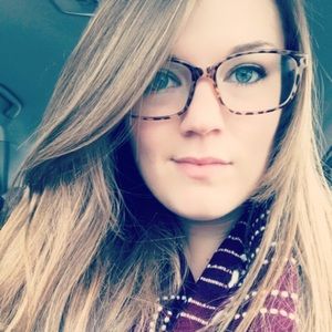 Meet your Posher, Brianna