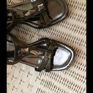 Silver/ grey sandals