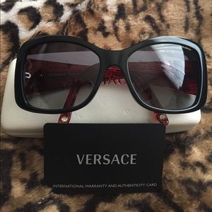 ❌Sold❌ Authentic Polarized Versace Sunglasses