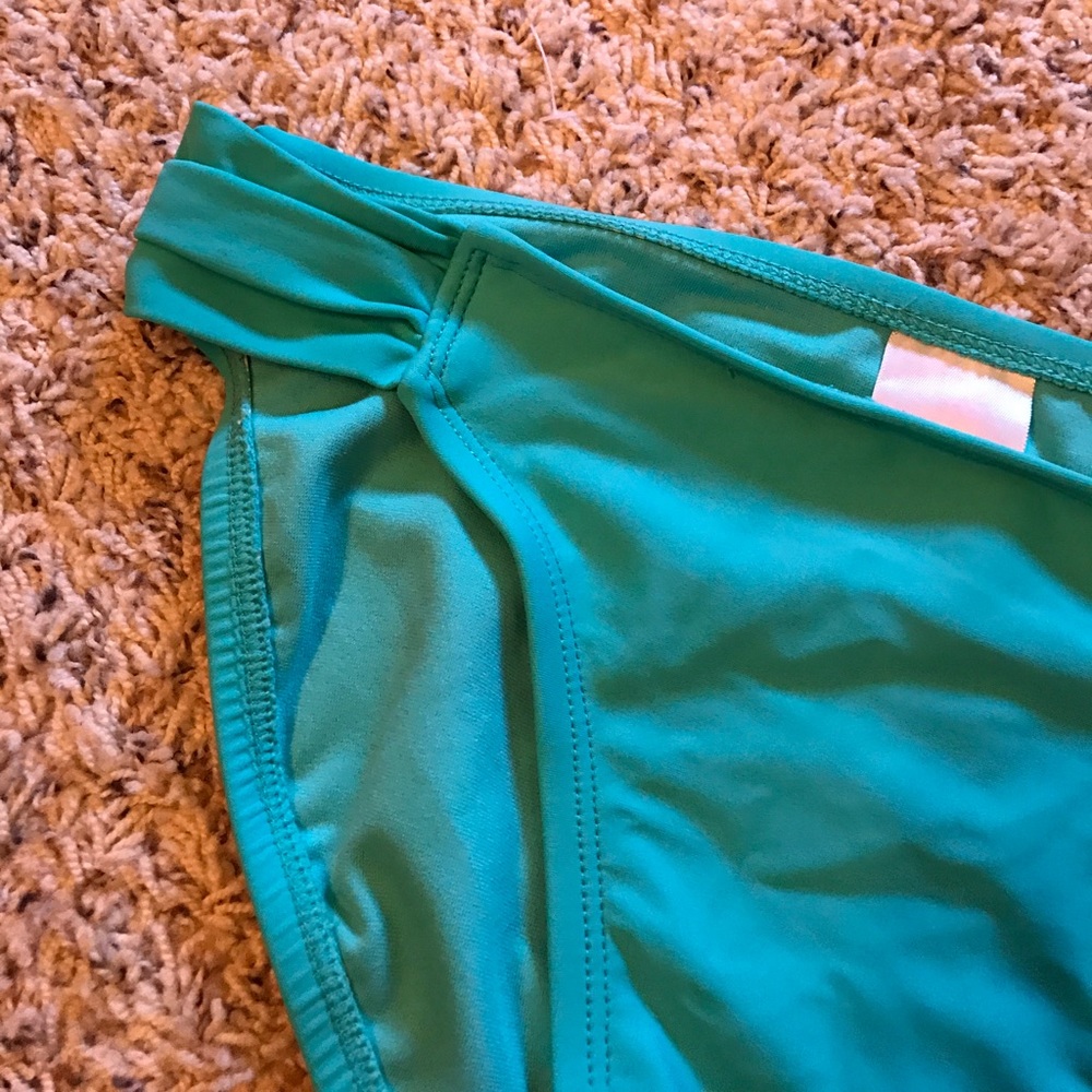 Bikini bottom - Picture 3 of 4