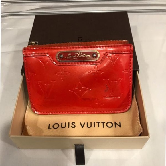 Louis Vuitton Handbags - ⭐️ SOLD ⭐️ Louis Vuitton Monogram Cles Key Case