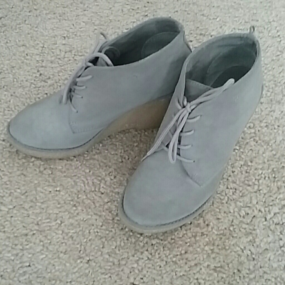 Gray wedges