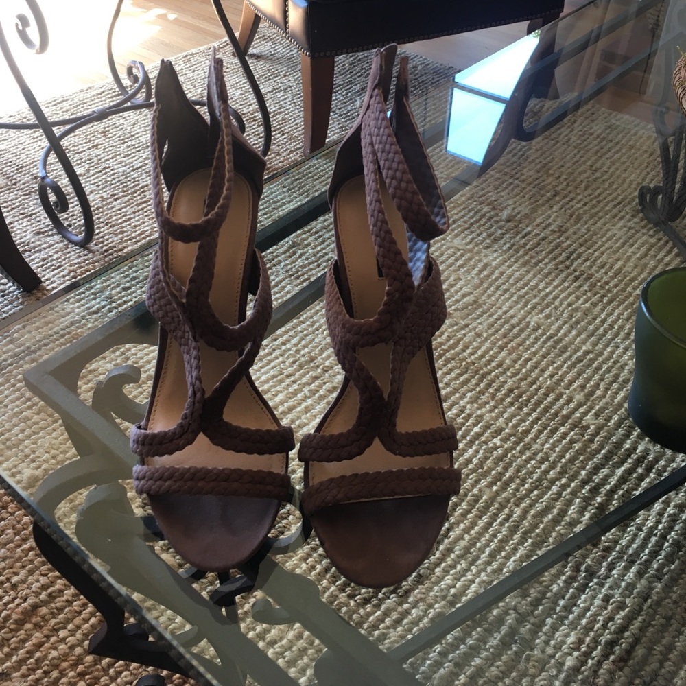 spring/summer heel