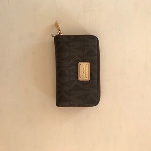 Michael Kors Wristlet