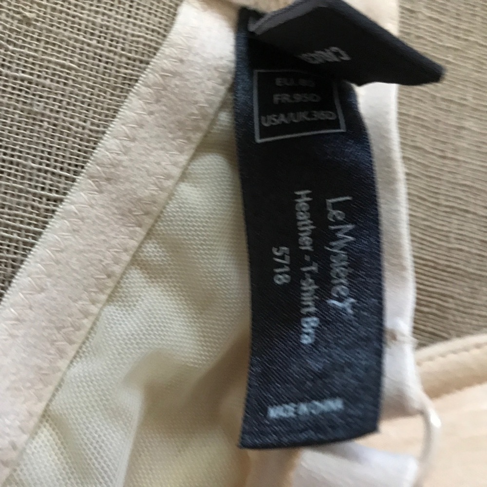Two (2) Le Mystere Bras 36D Pin-up Heather Tshirt - Picture 4 of 8