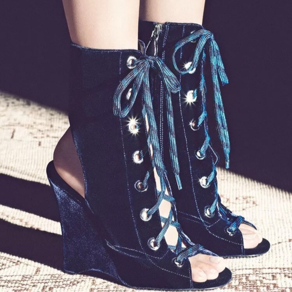 Prada velvet bootie. Size 35. New