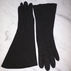 Vintage black stretch fabric gloves