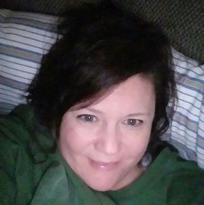 Meet your Posher, Bonnie