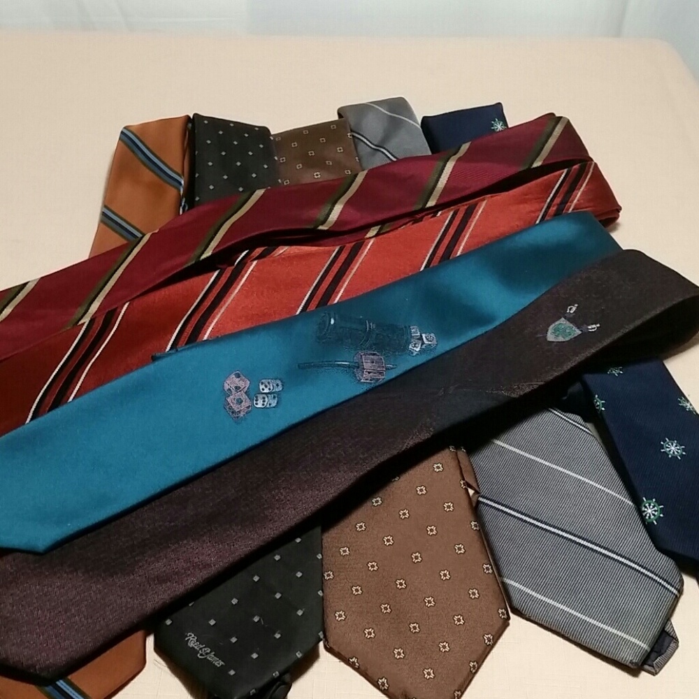 VINTAGE Tie Bundle - Picture 1 of 2