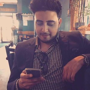 Meet your Posher, Naushad