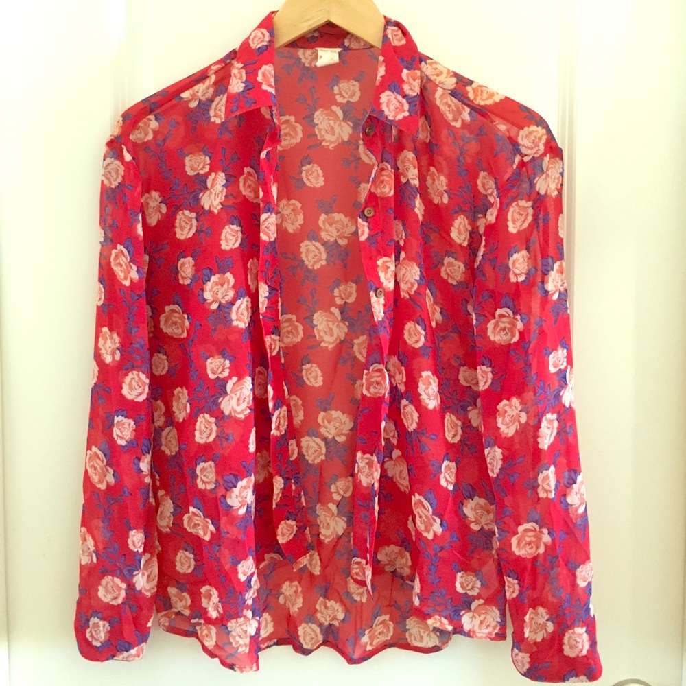 Rose Print sheet button up