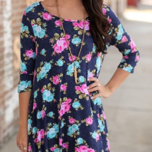 👇🏻$55•English Garden Floral Print Dress• - Picture 3 of 4