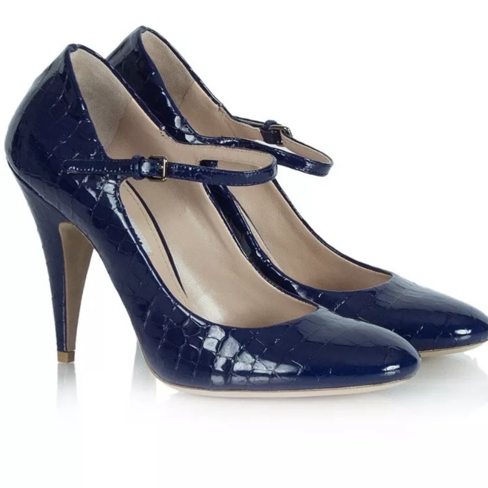 Miu Miu Patent Leather Mary Jane 35
