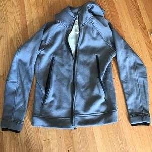 Lululemon sports sweater