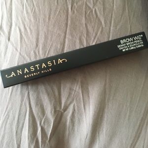 SALE! 2 ABH Brow Whiz in Dark Brown