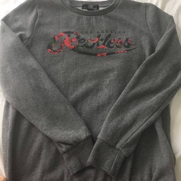 Young & reckless sweatshirt - Picture 3 of 3