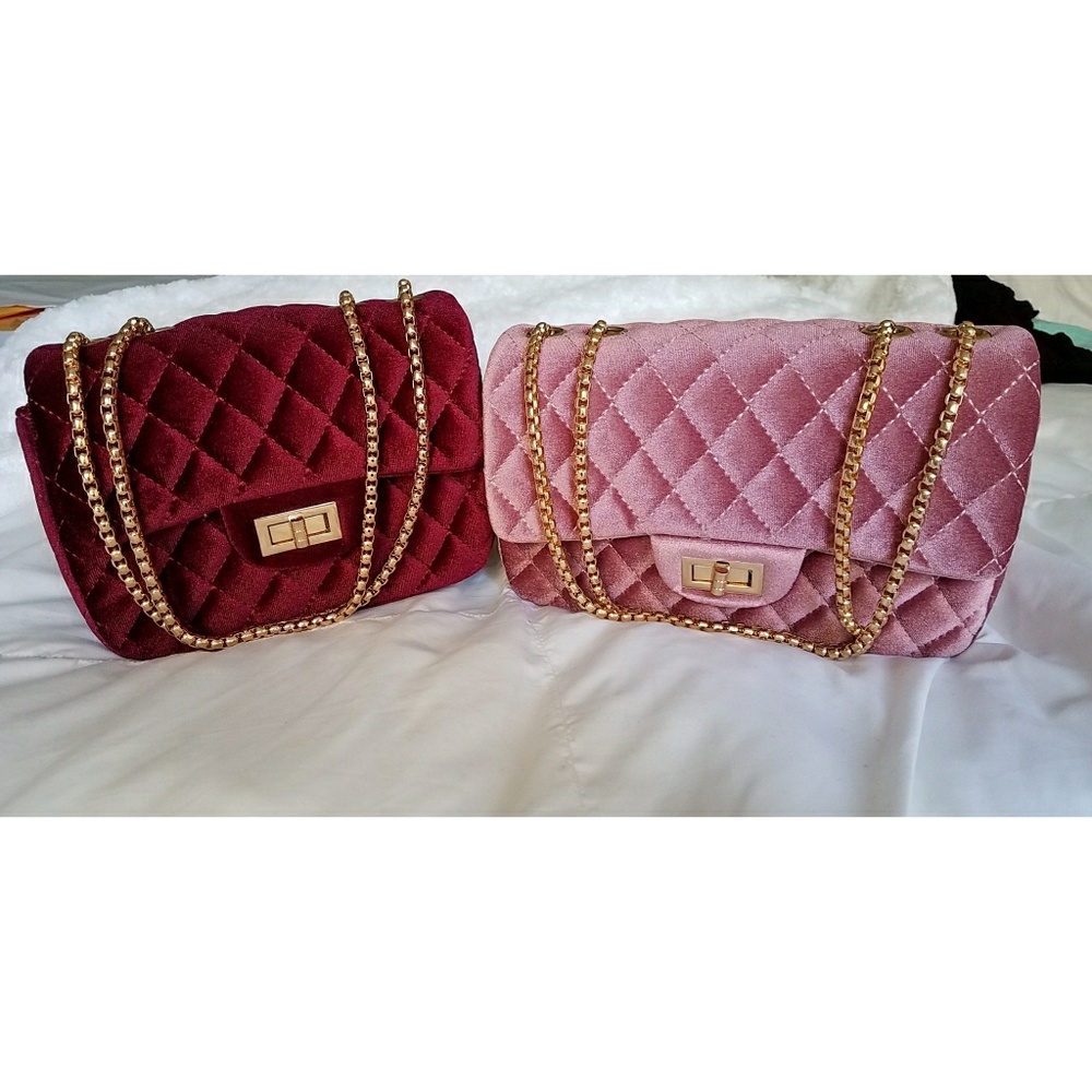 Classic Velvet Quilted Shoulder Bag - Picture 2 of 2