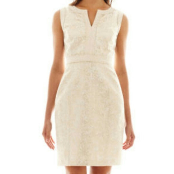 Liz Claiborne Dresses & Skirts - Liz Claiborne Cream And Gold Shift Dress NWOT