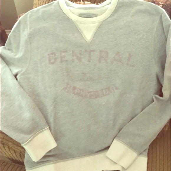 mens vintage style sweatshirt