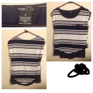 Rue 21 Dress shirt