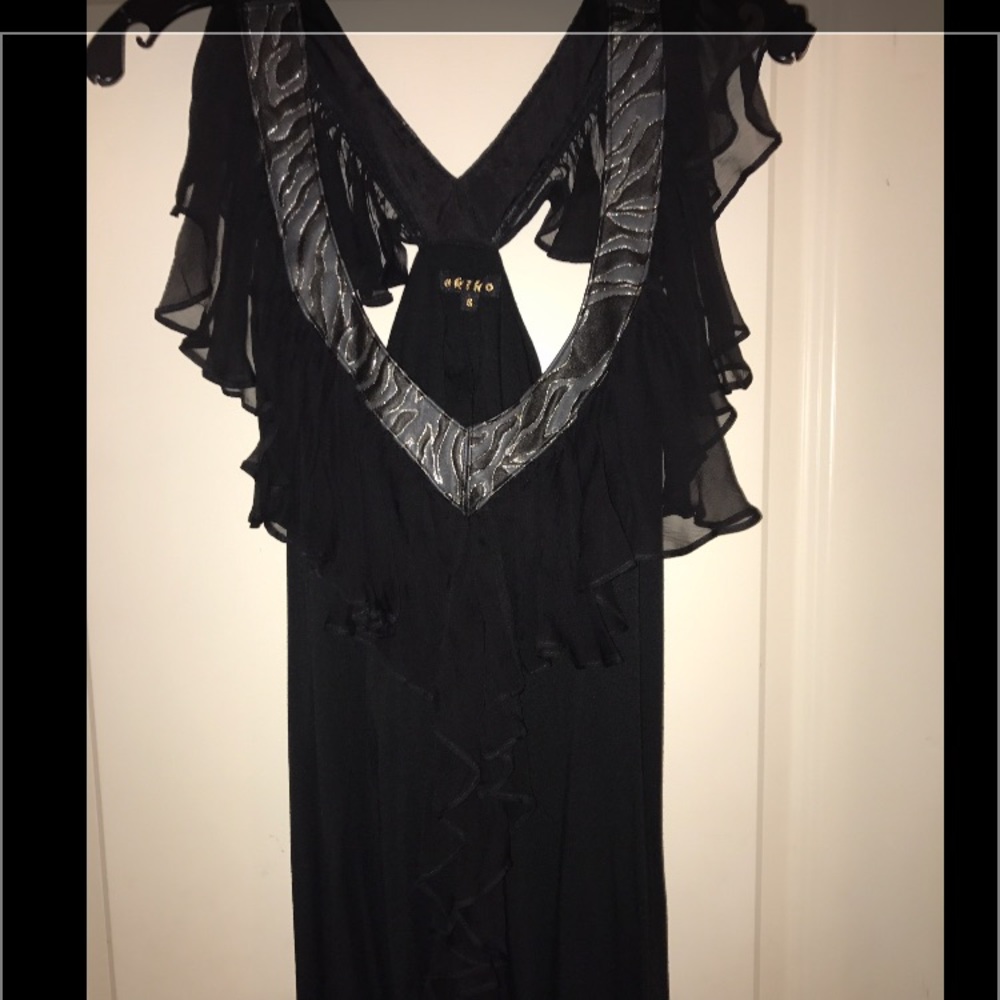 Akiko tank top with ruffle front