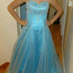 Prom dress