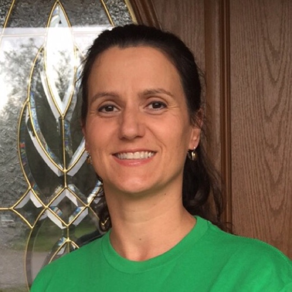 Meet your Posher, Dena