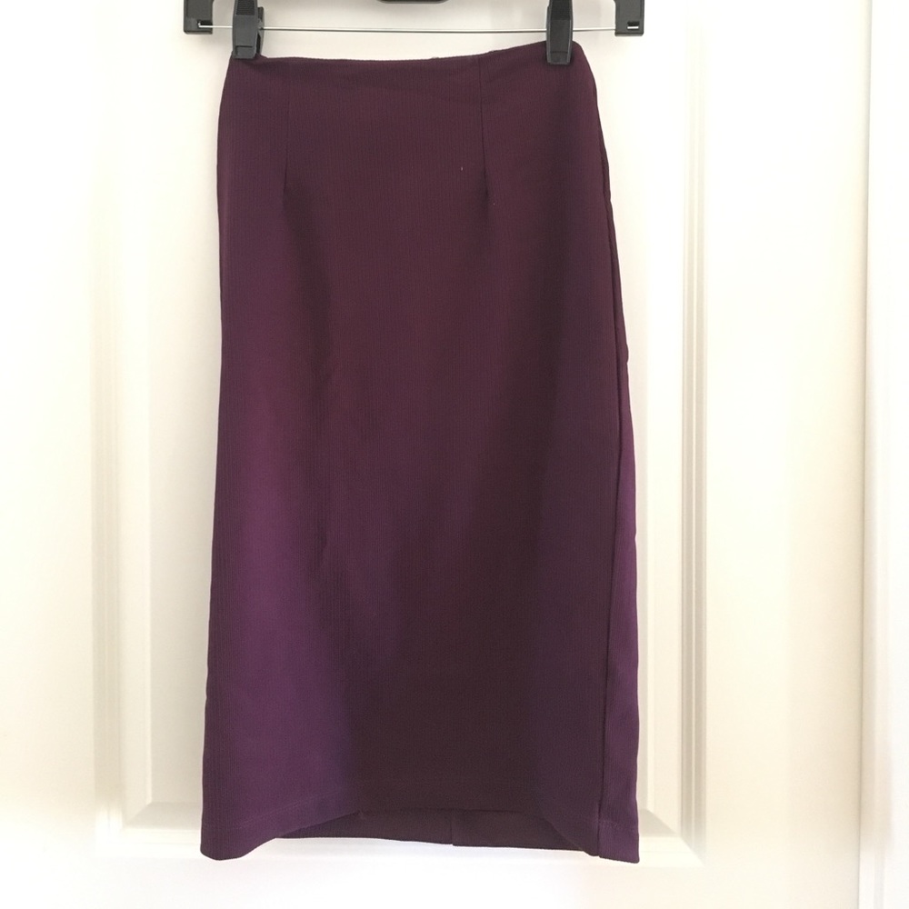 Maroon Pencil Skirt