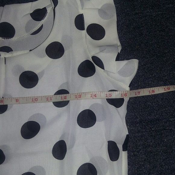****Host Pick**** Chiffon Polka Dot Blouse NWT - Picture 6 of 7