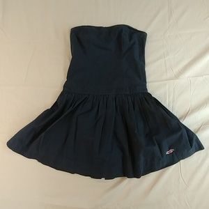 Hollister strapless navy flirty dress-Med