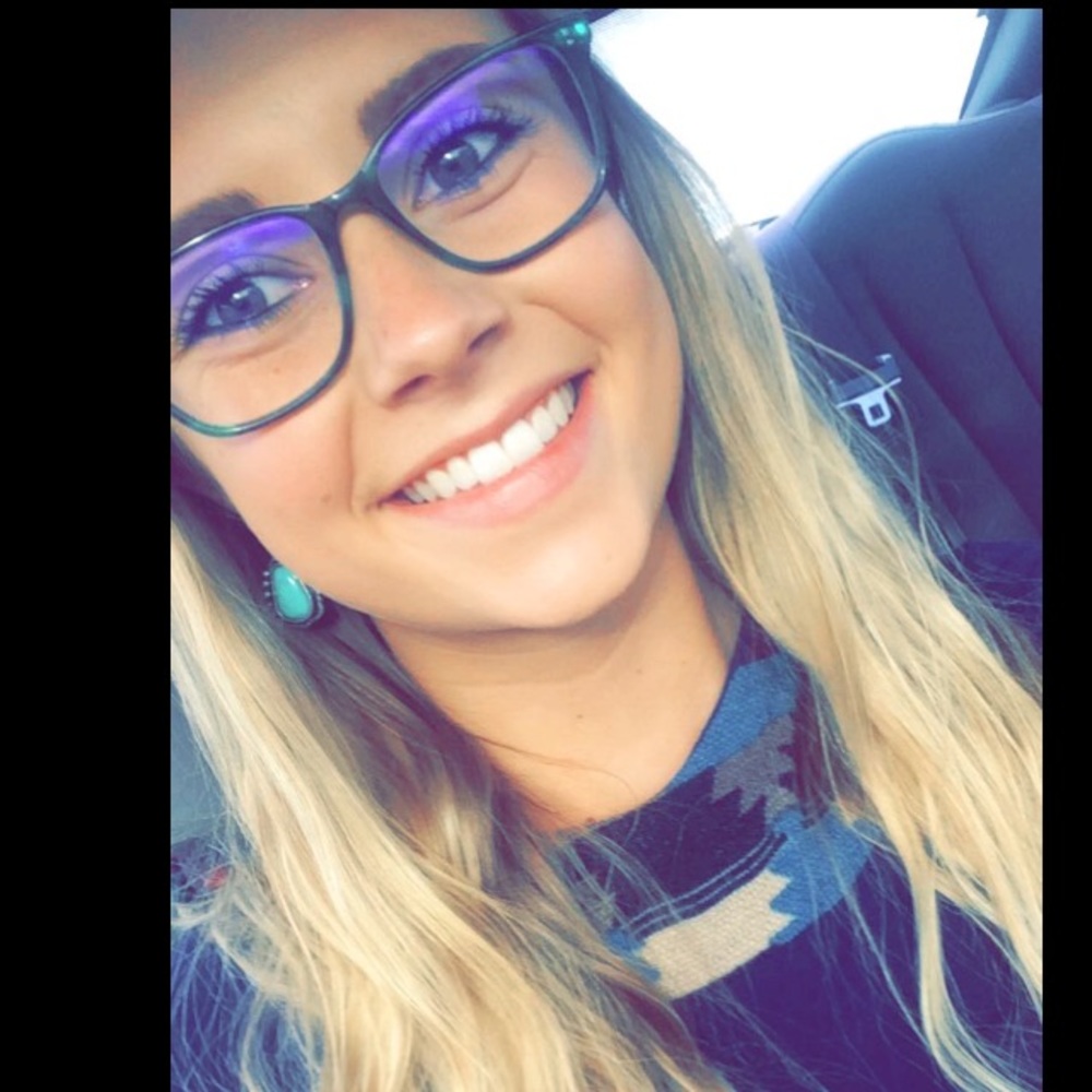 Meet your Posher, Jamie