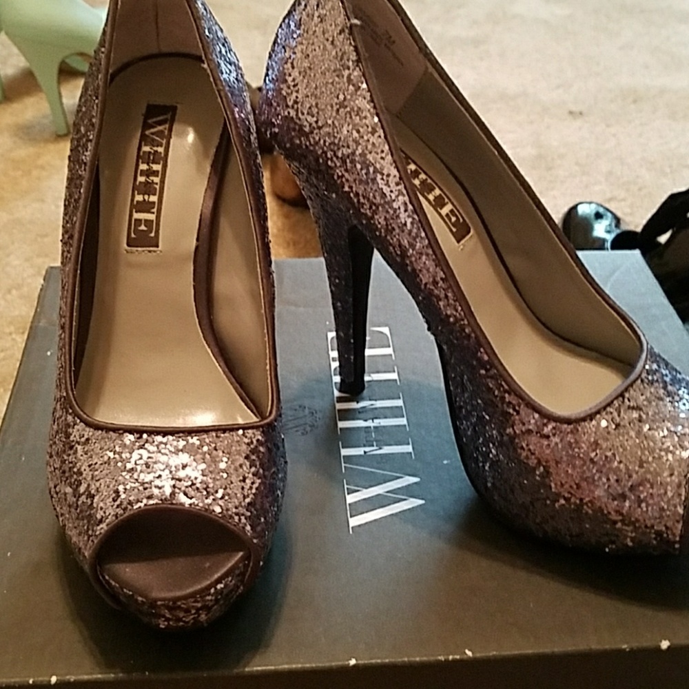 Vera Wang platform glitter heels