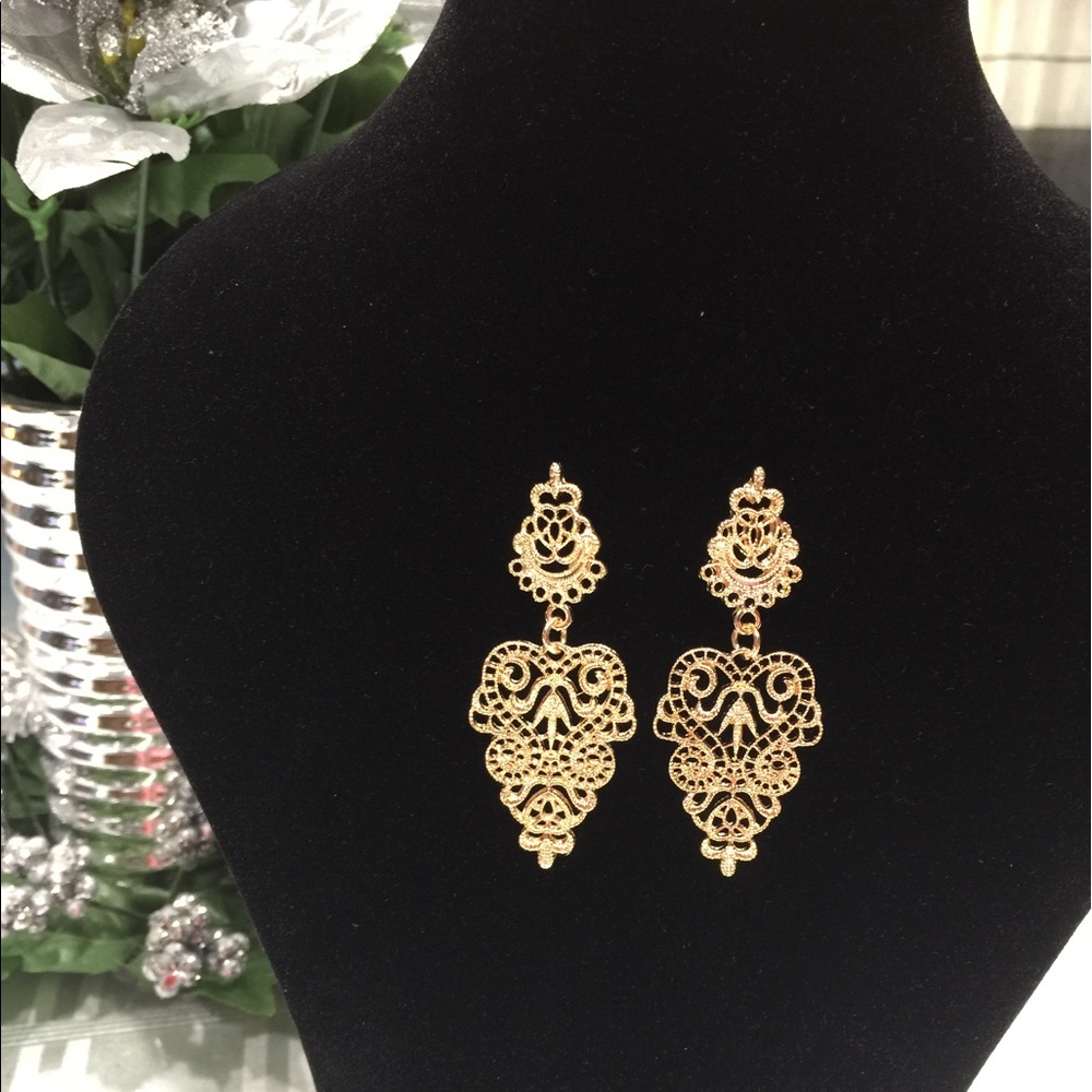 Bohemian Style Drop Earrings 🎀