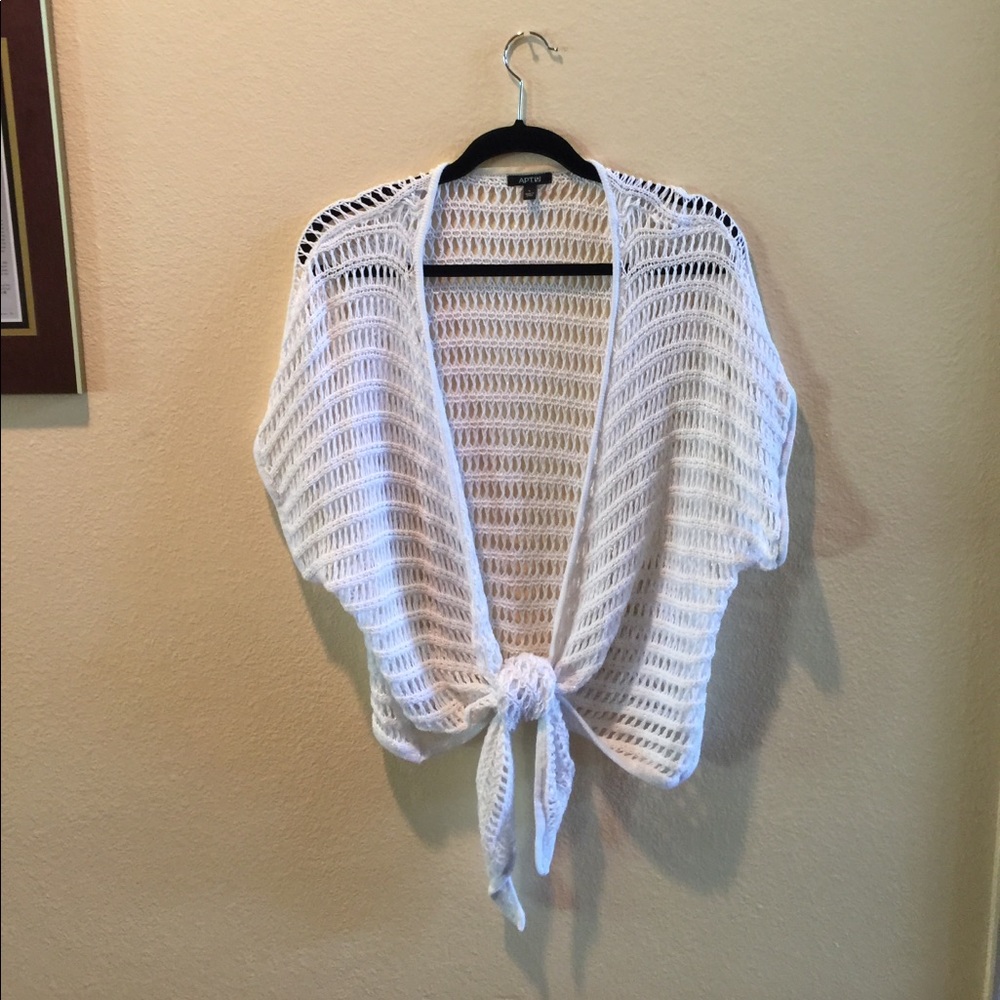 White wrap