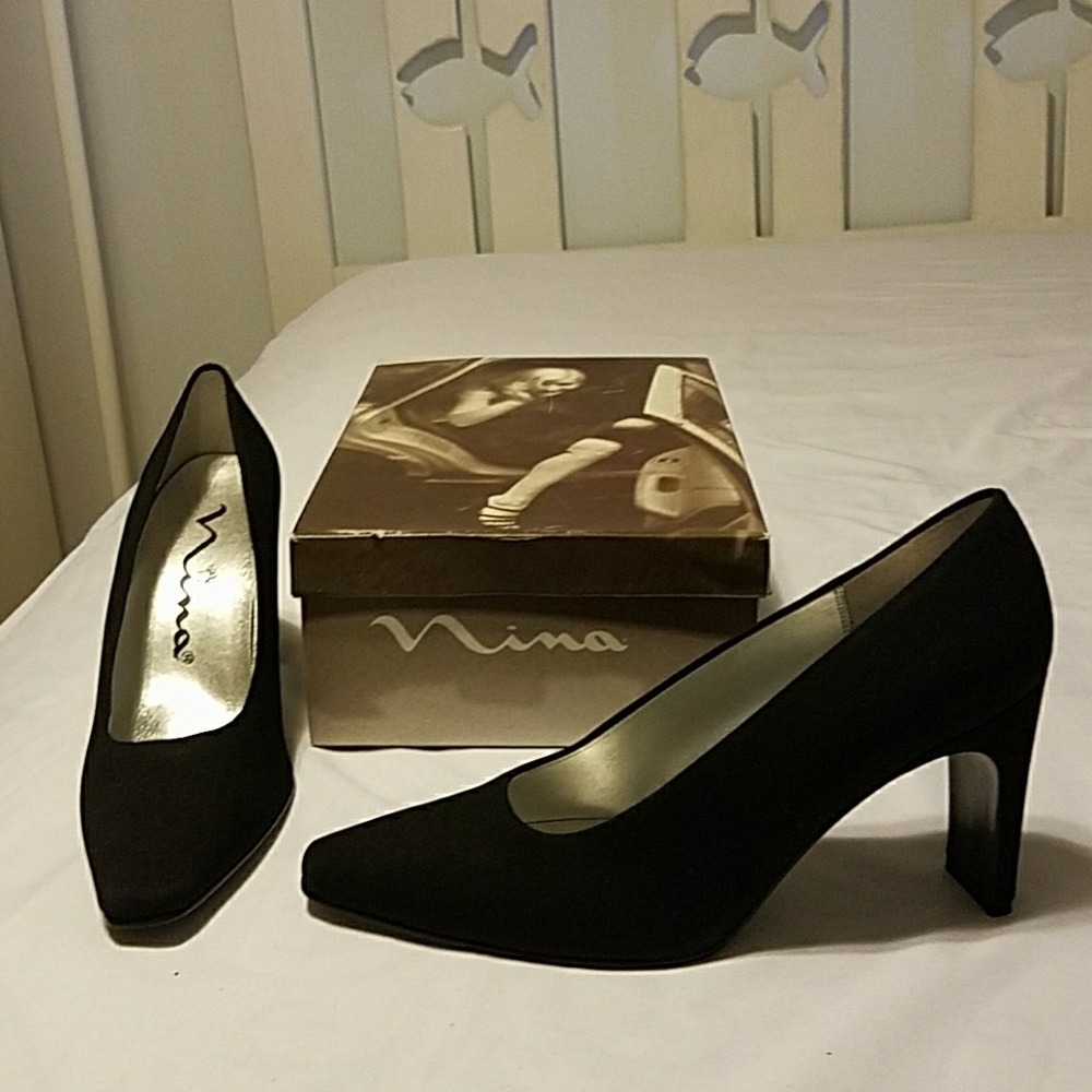 Sexy Black Nina Pumps/Heels 7.5M