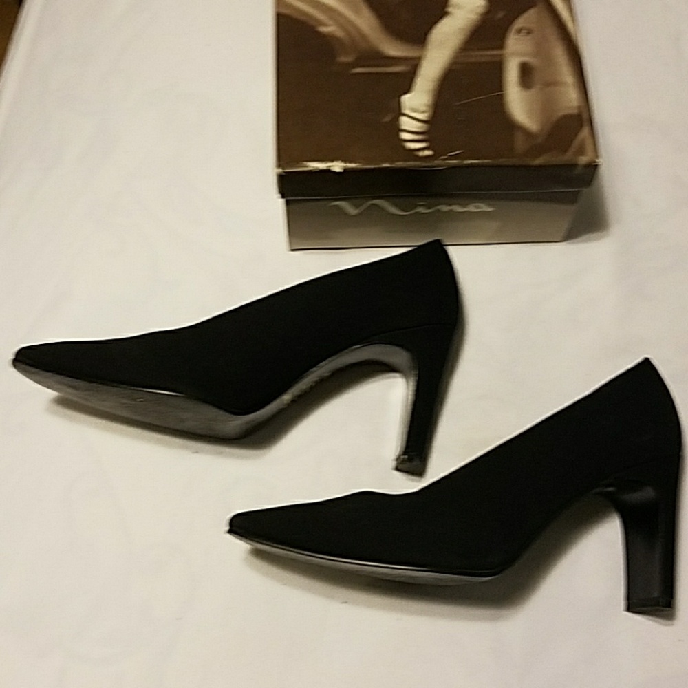 Sexy Black Nina Pumps/Heels 7.5M