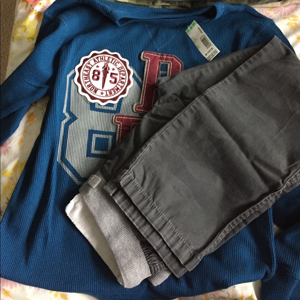 Brand new tshirt with used full pants