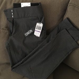 NWT 11/12 Ankle crop pants from XOXO