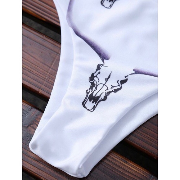 LAST S • the cross back bralette bikini - Picture 7 of 8