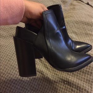 Zara black ankle boots