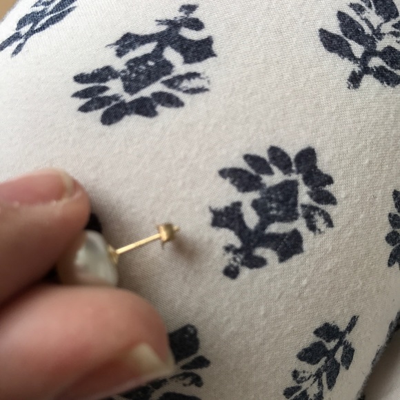 Fresh Water Pearls Earrings - Picture 3 of 3