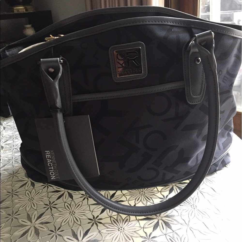 Kenneth Cole purse